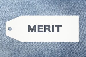 スマホ充電以外にもある！グリーン車を選ぶメリットとは？